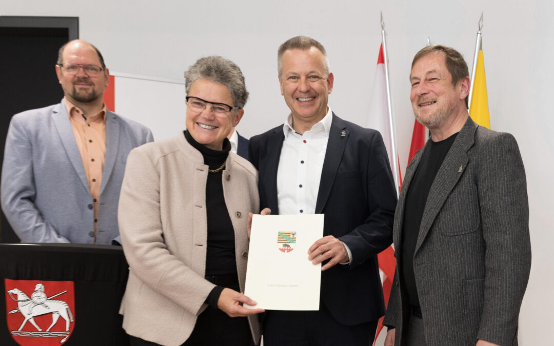 Start­schuss für digi­tale Ver­net­zung im Wirt­schafts­raum Mittellandkanal